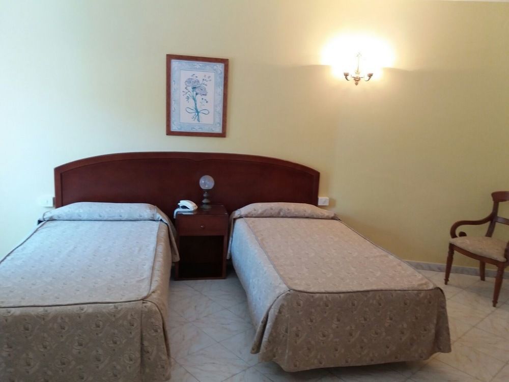 Hotel Boomerang Valverde  Bagian luar foto