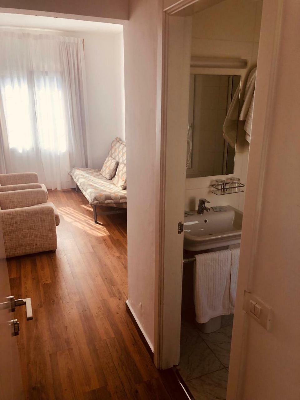 Hotel Boomerang Valverde  Bagian luar foto