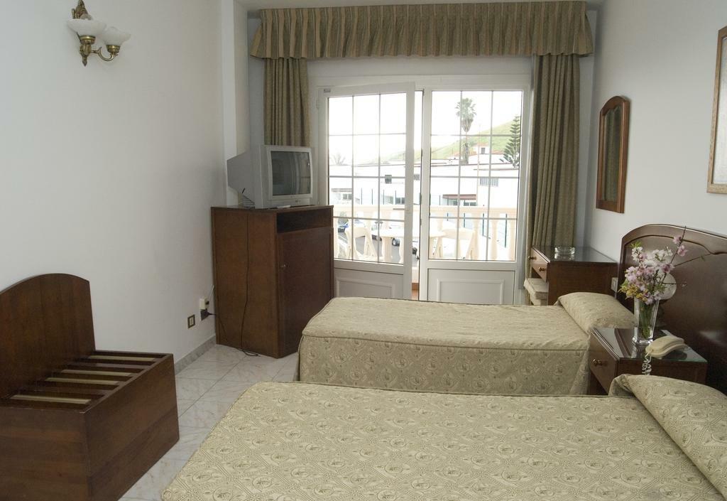 Hotel Boomerang Valverde  Bagian luar foto